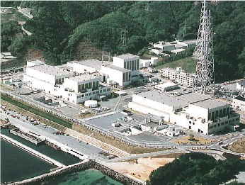 東北電力女川原子力発電所（宮城県）排気塔