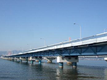 琵琶湖大橋（滋賀県）